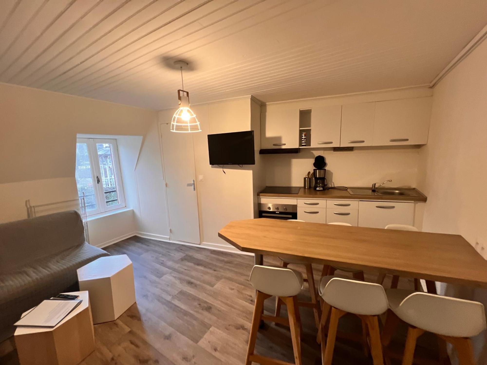 Appartement Duplex Avec Wifi Proche Du Centre La Bourboule